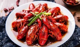 龙虾最新爆料新闻,揭秘幕后真相，行业乱象再引关注